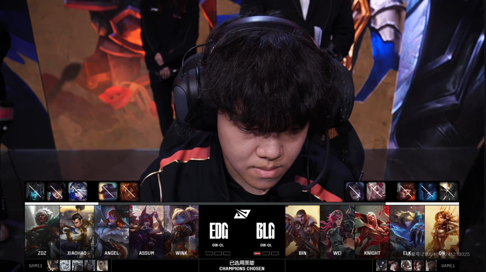 包含EDG鏖战GEN，Elk关键团战开团秒人强强对话淘汰赛，留下经典瞬间的词条