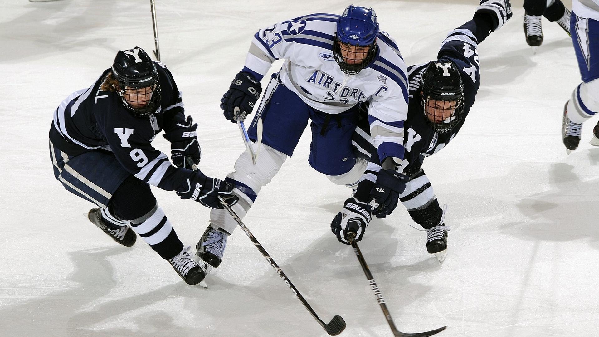 库尔图瓦神扑定乾坤，拜仁闪电战一波流带走拉齐奥